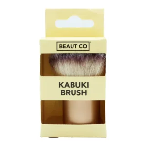 Beaut Co Kabuki четка за грим – професионална четка с меки синтетични косъмчета за равномерно нанасяне на пудра, фон дьо тен, бронзант и руж с естествено покритие.