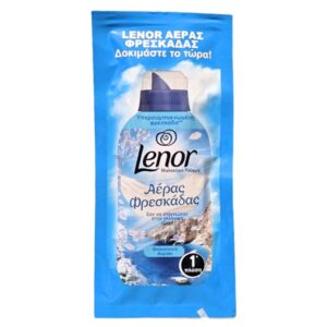 Lenor Fresh Air Ocean Breeze омекотител 28 мл – практична доза омекотител със свеж аромат на морски бриз за меки и приятно ароматизирани дрехи.